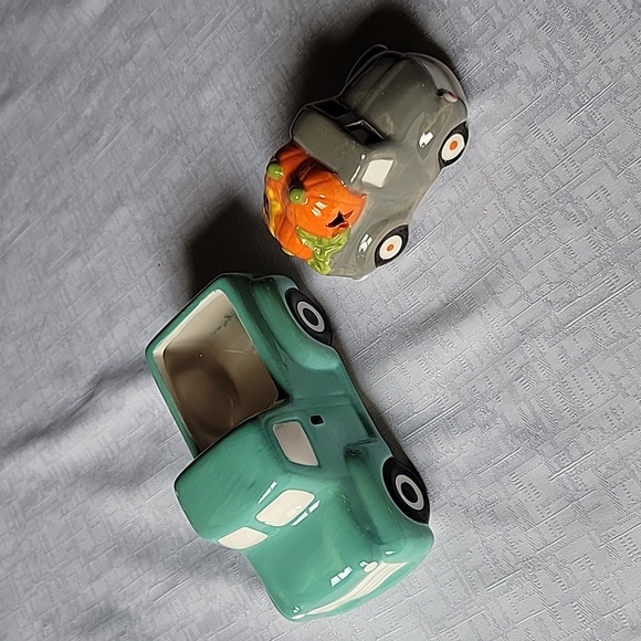 Ceramic farm truck decor - Picture 1 of 5